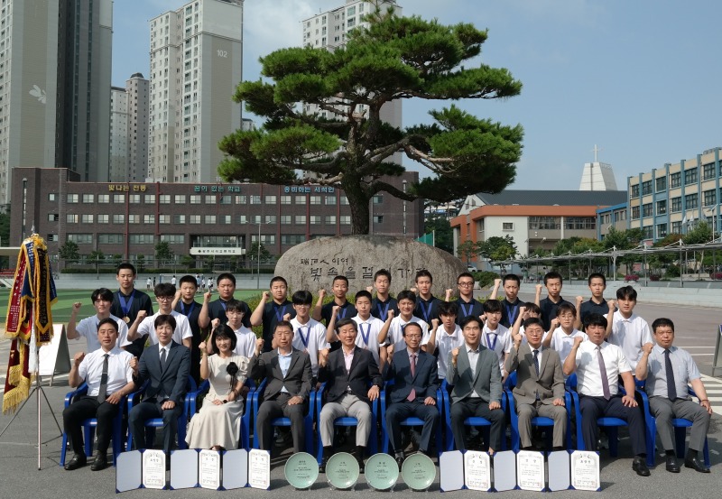 서석중고 검도부.jpg